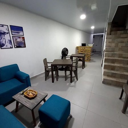Hostal Casa Jak Santa Marta Bed & Breakfast Екстериор снимка