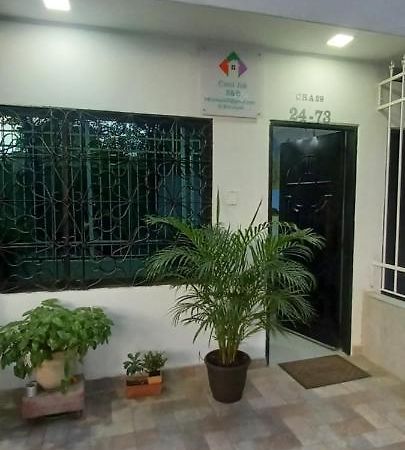 Hostal Casa Jak Santa Marta Bed & Breakfast Екстериор снимка